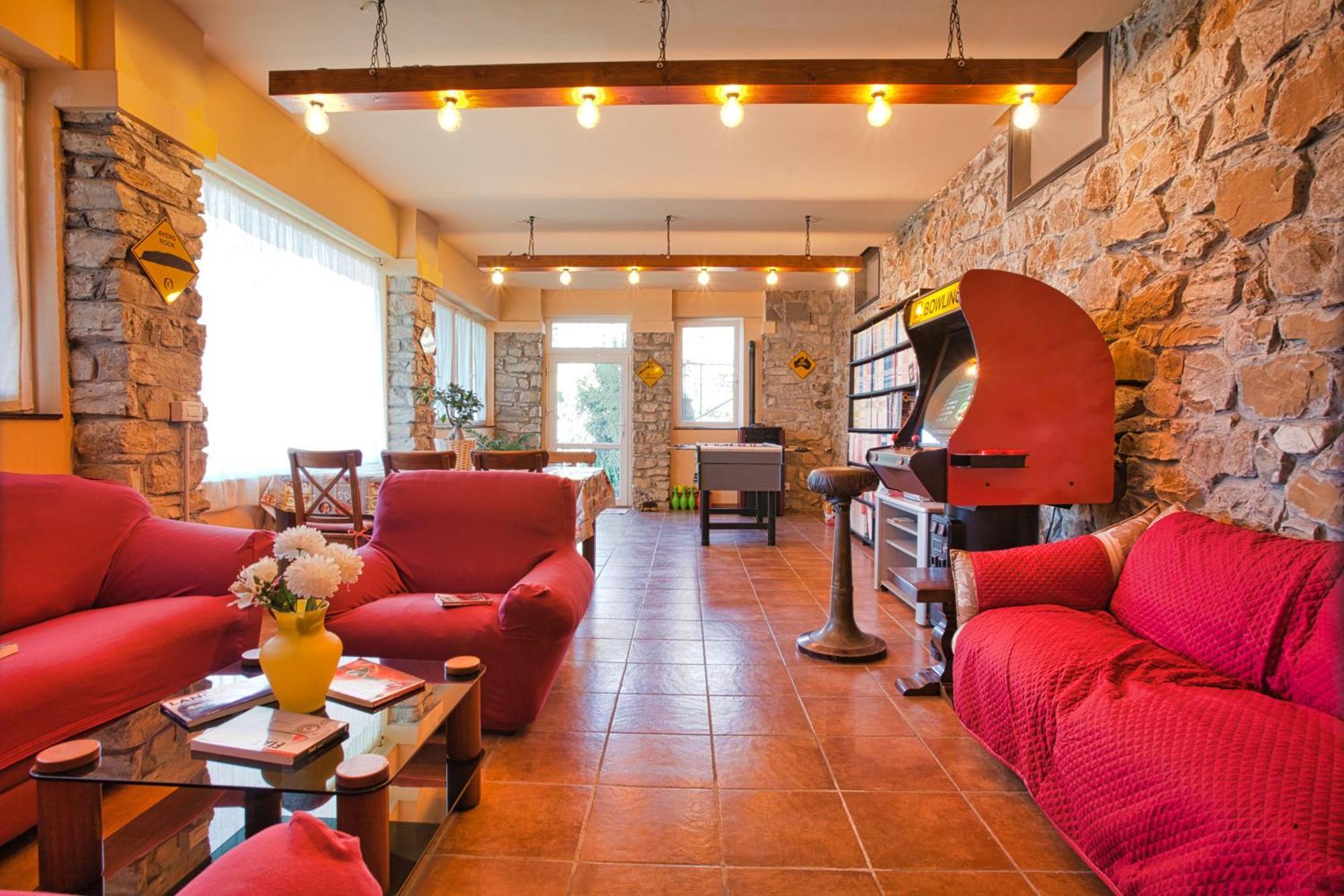 Oasi Verde Castiglione Chiavarese ภายนอก รูปภาพ
