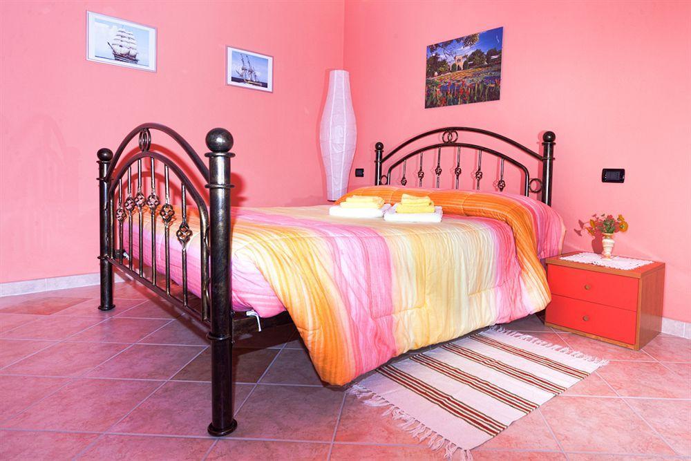 Oasi Verde Castiglione Chiavarese ภายนอก รูปภาพ