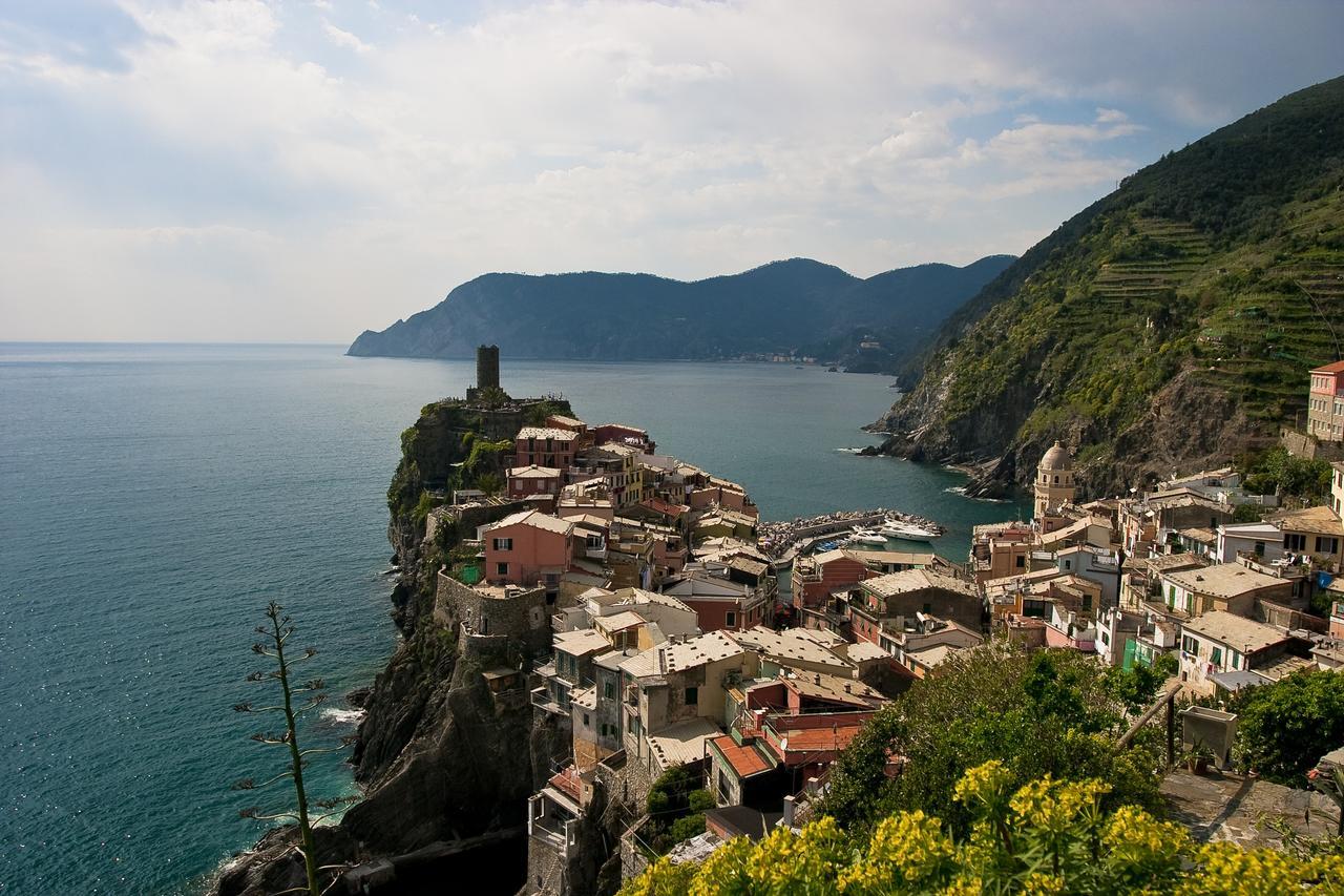 Oasi Verde Castiglione Chiavarese ภายนอก รูปภาพ